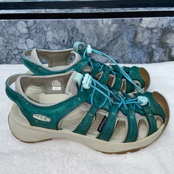 Keen sandal shoes - Women’s US 7 - Picture 3 of 9